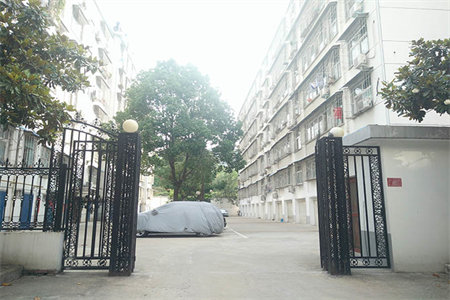 密州芦山家园3室1厅1卫52万98m2出售